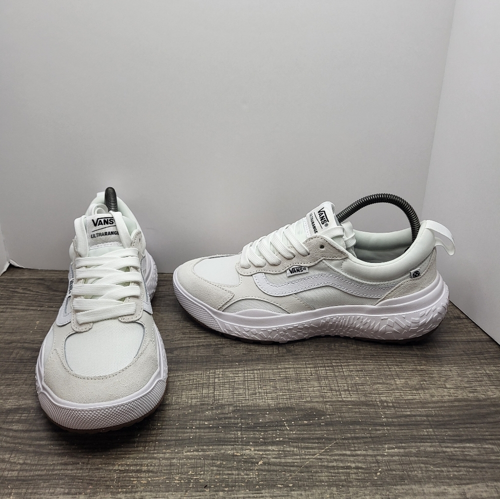 VANS UltraRange Neo VR3 MTE Surf Essentials - White Men's Size 7.5 Wms 9